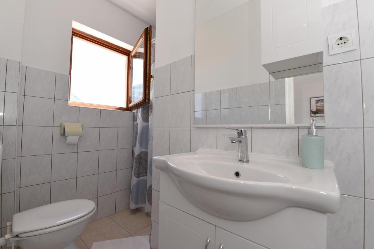 Makarska Sea View Rooms Ngoại thất bức ảnh