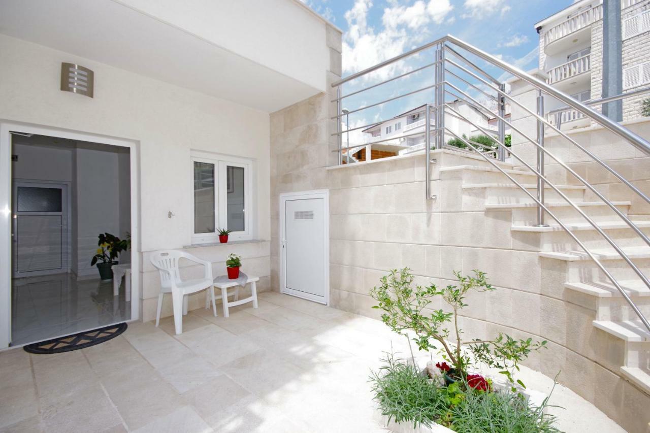Makarska Sea View Rooms Ngoại thất bức ảnh