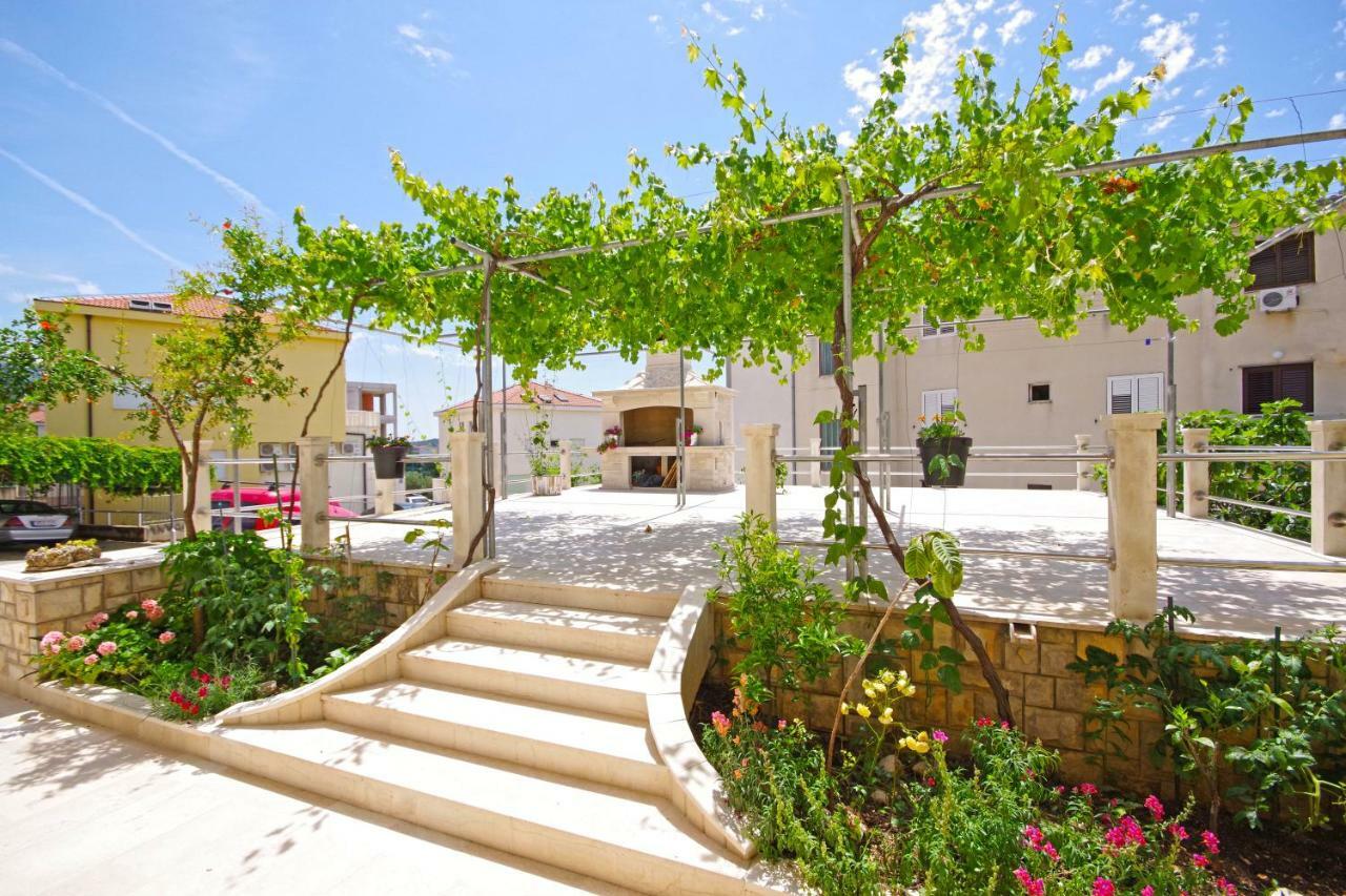 Makarska Sea View Rooms Ngoại thất bức ảnh